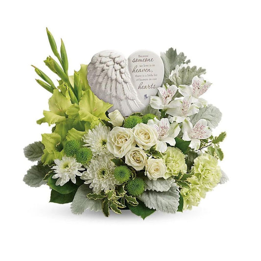 Teleflora's Hearts In Heaven Bouquet